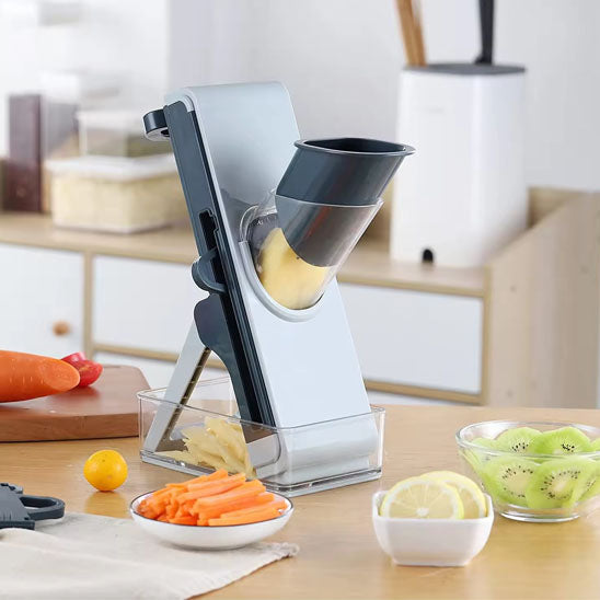 Mandoline verticale : l'ustensile malin qui révolutionne la découpe en cuisine