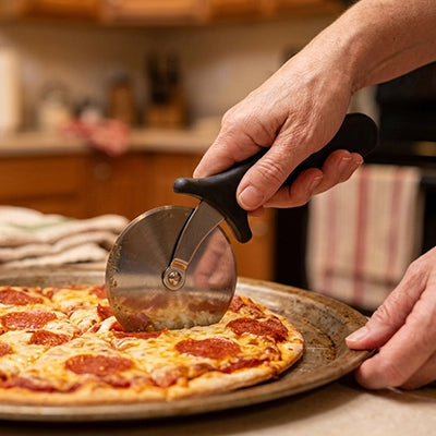 couteau à pizza La Roue du Mestre noir